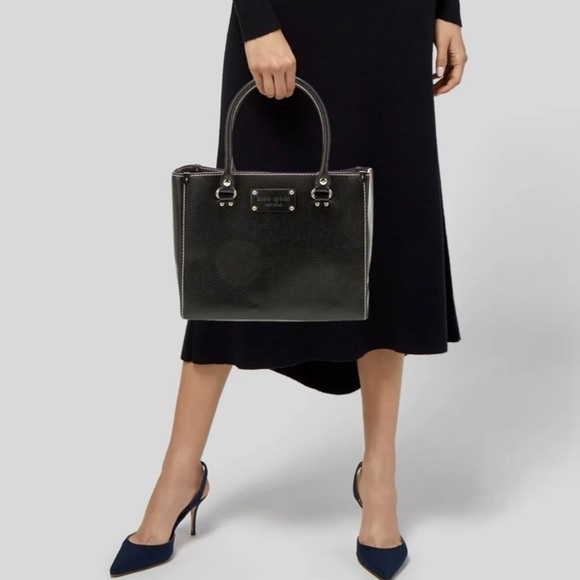 kate spade New York Black Leather Shoulder Bag Women's Gold Tone Hardware - Picture 1 of 15